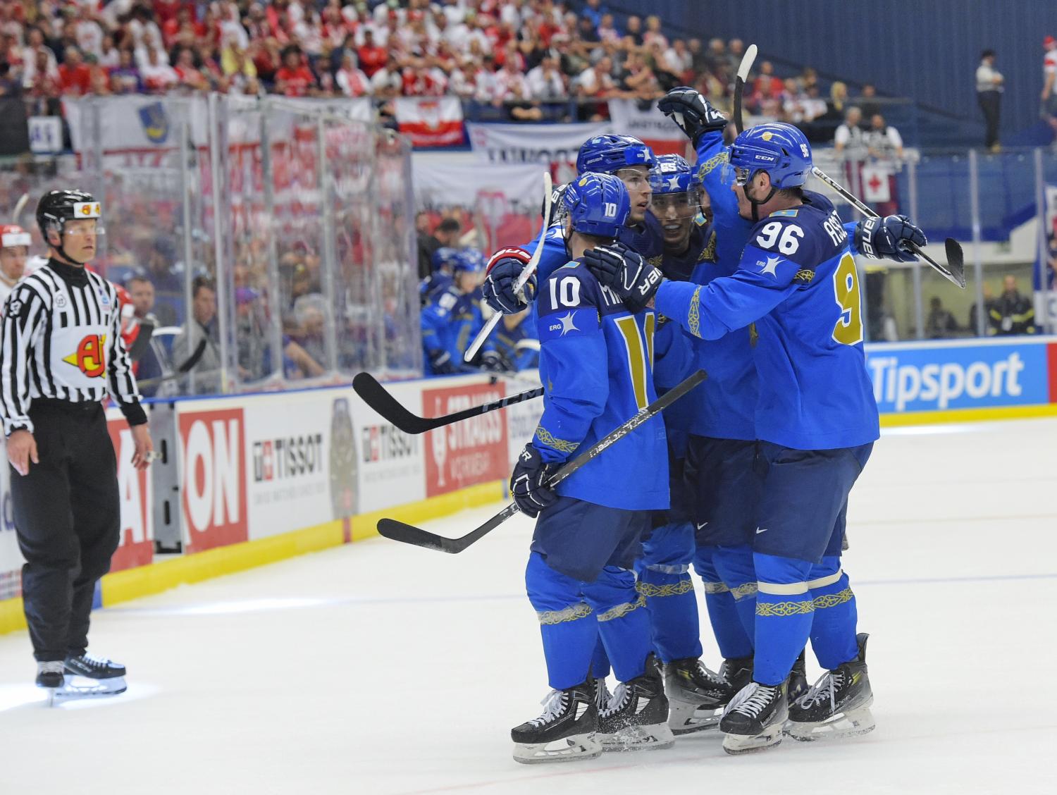 Казахстан выиграл заключительный матч на чемпионате мира по хоккею