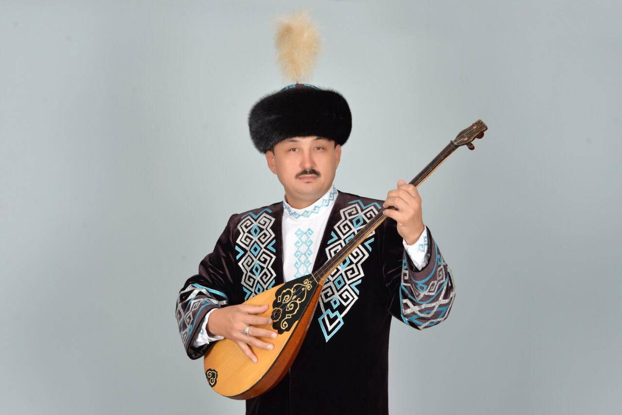 Қарағандыда дәстүрлі әнші Ержан Базарбековтің ән кеші өтеді