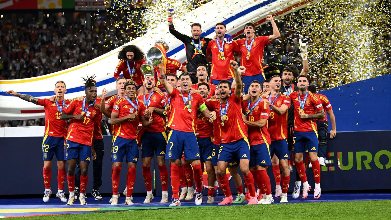 Испания құрамасы төрт дүркін Еуропа чемпионы атанды