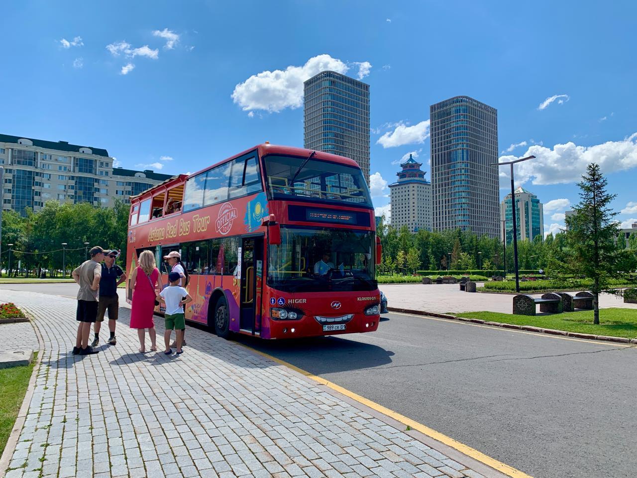 Откройте тайны столицы: что можно увидеть в экскурсионной поездке на «Red Bus»?