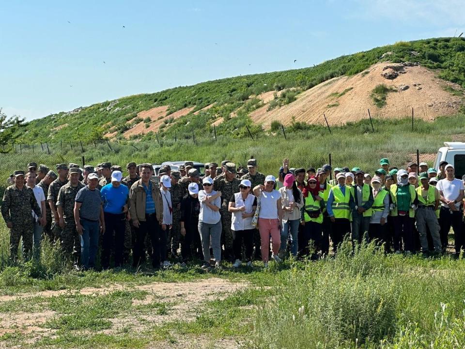 «Таза Қазақстан»: Астанада экоакция кезінде 500 тоннадан астам қоқыс шығарылды