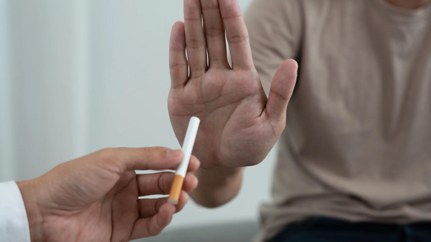 Эндокринолог объяснила, почему набирается лишний вес после отказа от сигарет