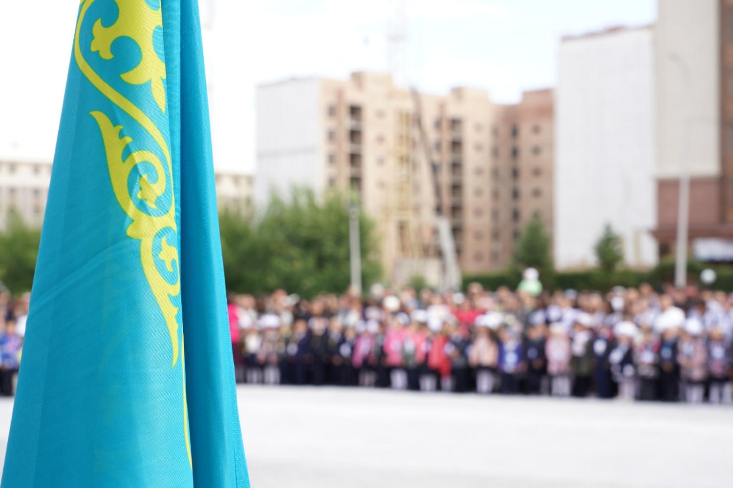 Последний звонок прозвенит для 186 тыс. выпускников казахстанских школ