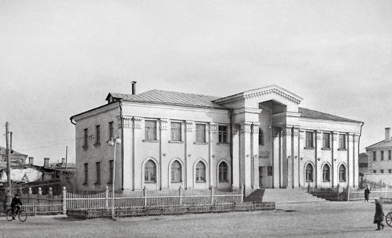 Кого хвалили в Акмолинске: истории столичного архива
